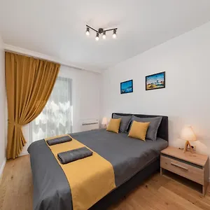 Apartment Smart, Warna